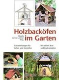 Holzback�fen im Garten