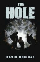 David McGlone - Hole, Häftad. Tillgänglighet: Lägg i varukorg