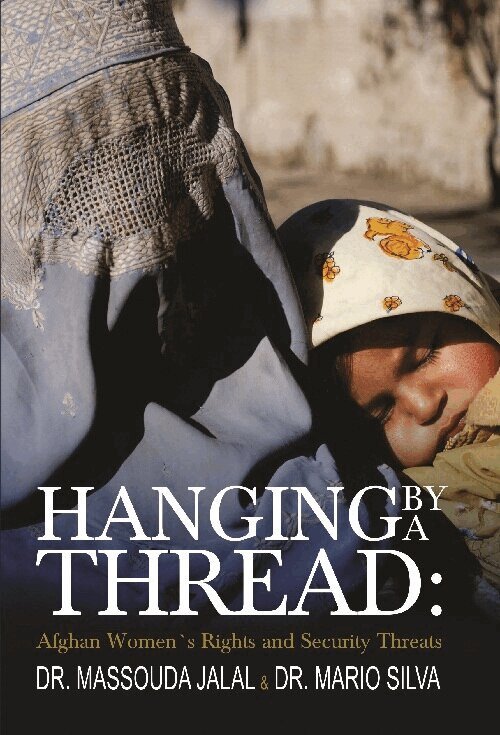 Massouda Jalal, Mario Silva - Hanging by A Thread, Häftad. Tillgänglighet: Lägg i varukorg