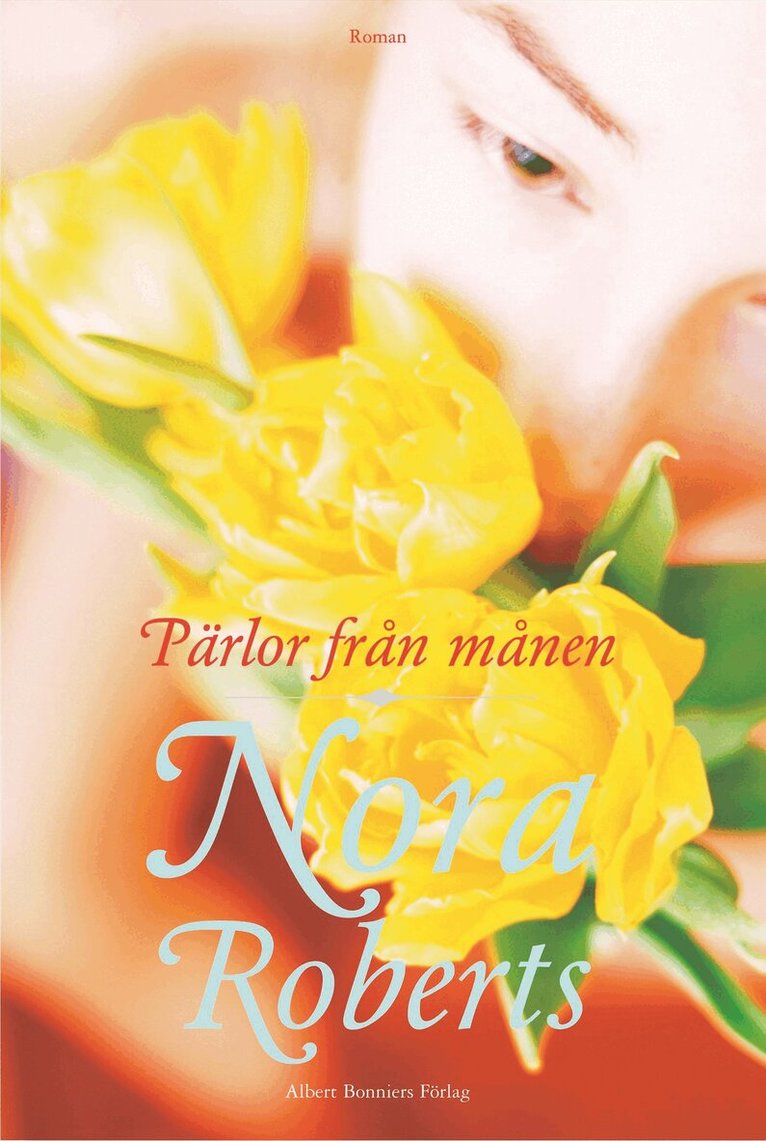 Nora Roberts - Pärlor från månen, Kartonnage