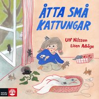Åtta små kattungar