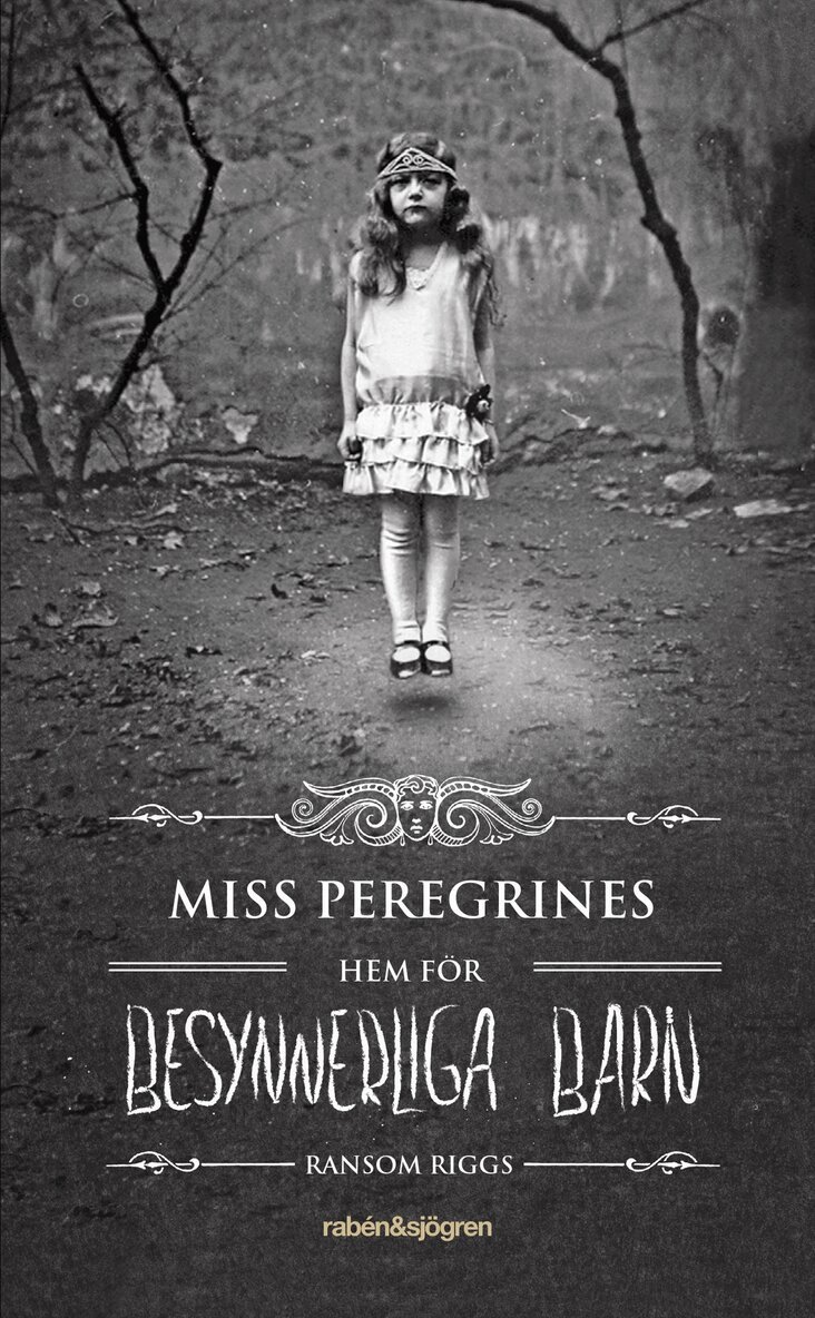 Ransom Riggs - Miss Peregrines hem för besynnerliga barn, Pocket
