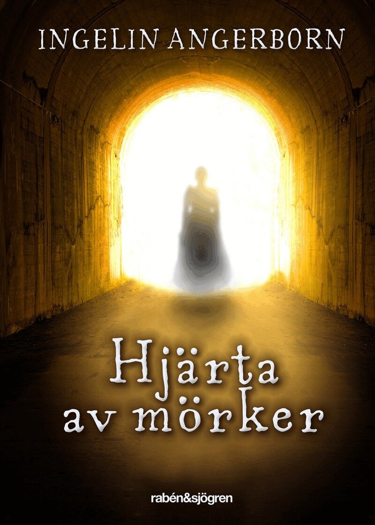 Ingelin Angerborn - Hjärta av mörker, E-bok