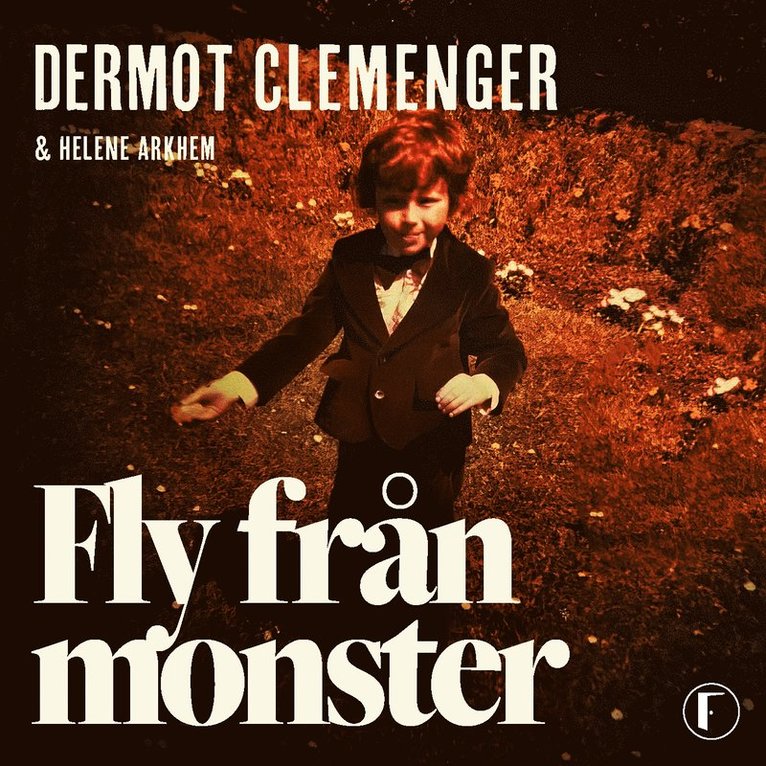Dermot Clemenger, Helene Arkhem - Fly från monster, Ljudbok