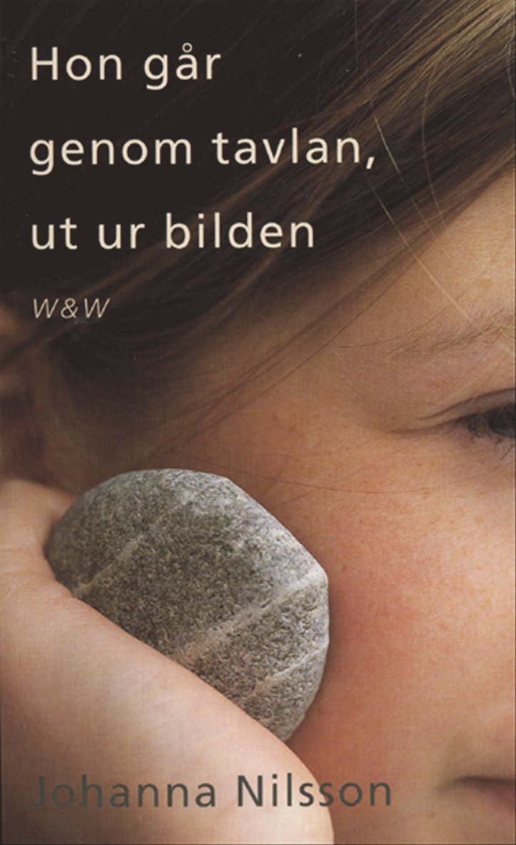 Johanna Nilsson - Hon går genom tavlan ut ur bilden, E-bok