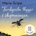 Tordyveln flyger i skymningen (lttlst)