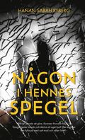 Ngon i hennes spegel