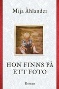 Hon finns p ett foto