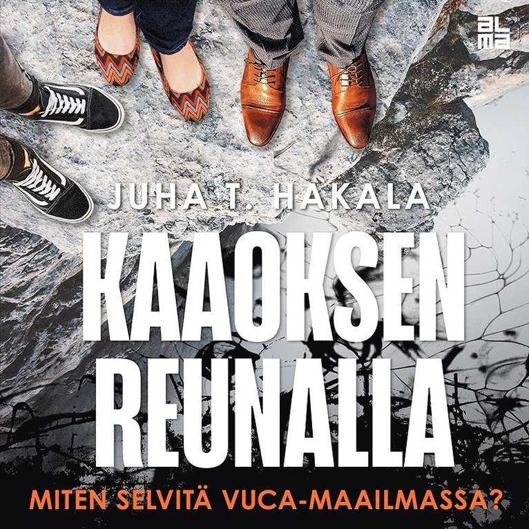 Juha T. Hakala - Kaaoksen reunalla, Ljudbok