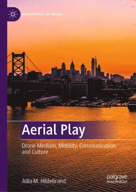 Julia M. Hildebrand - Aerial Play, E-bok