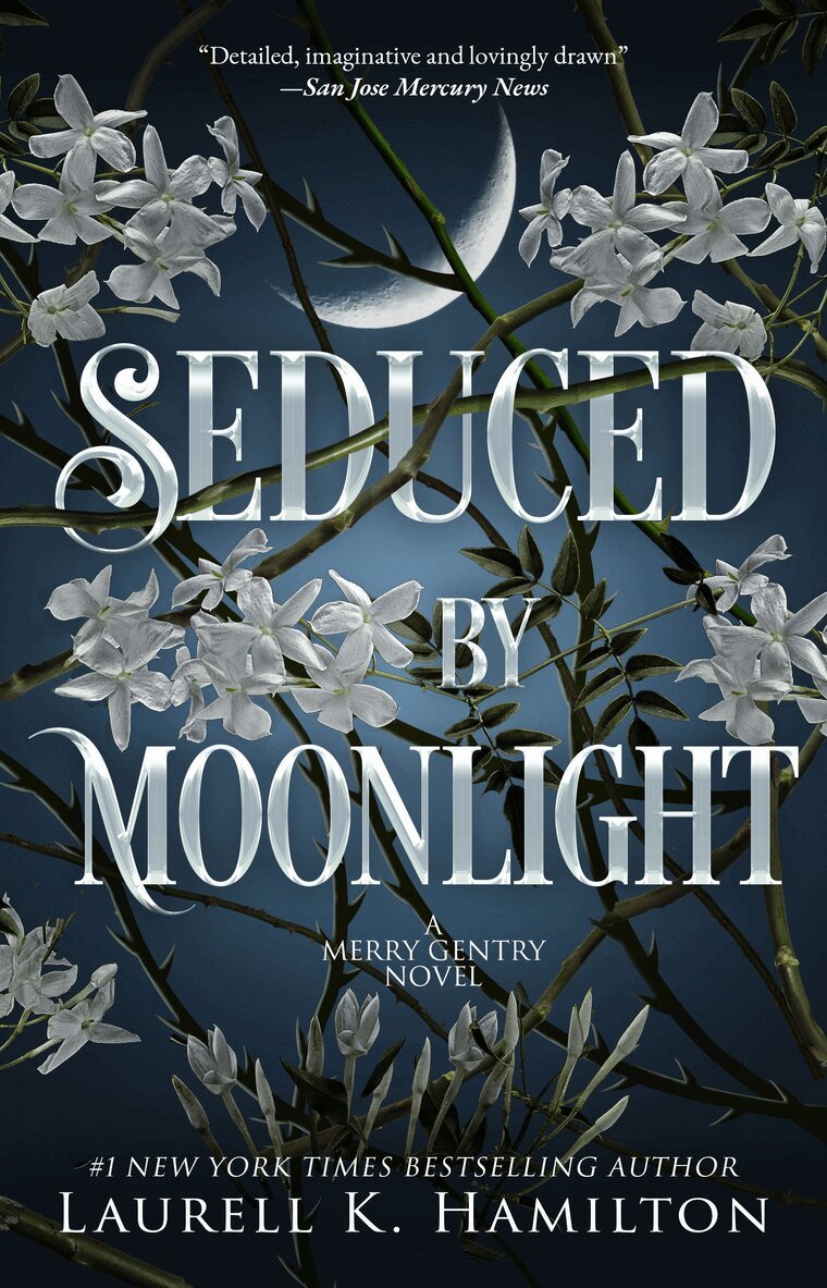 Laurell K. Hamilton - Seduced By Moonlight, Häftad