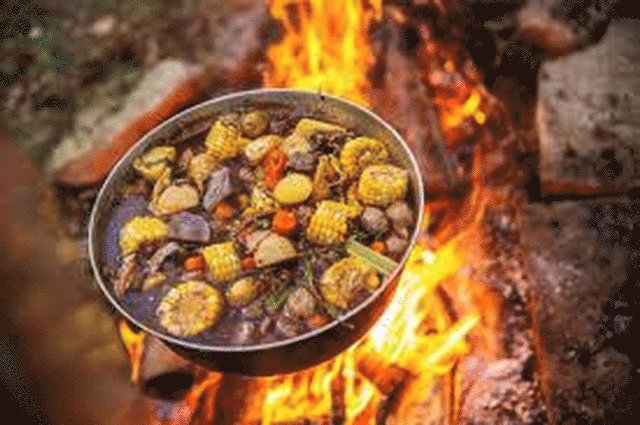 Modisana Mosweu - Ultimate Camping and Outdoor Cooking: Guide for Botswana Adventures, E-bok