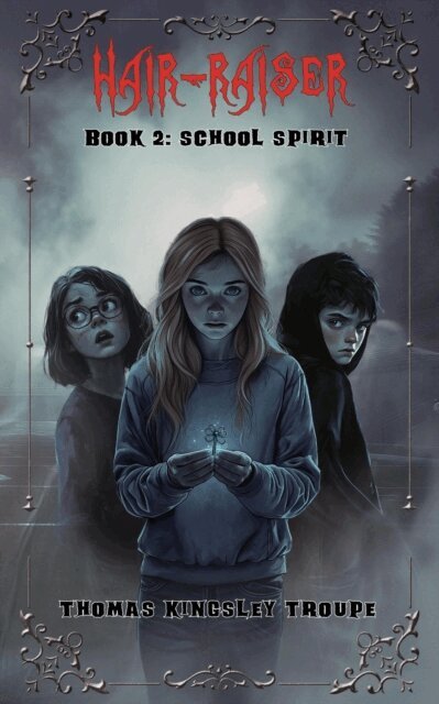 Thomas Kingsley Troupe - School Spirit, E-bok