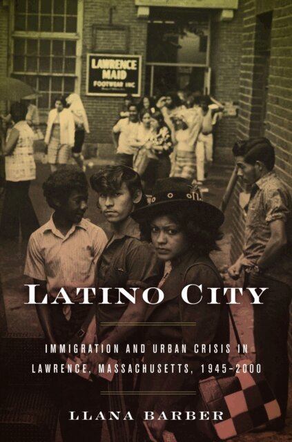 Llana Barber - Latino City, E-bok