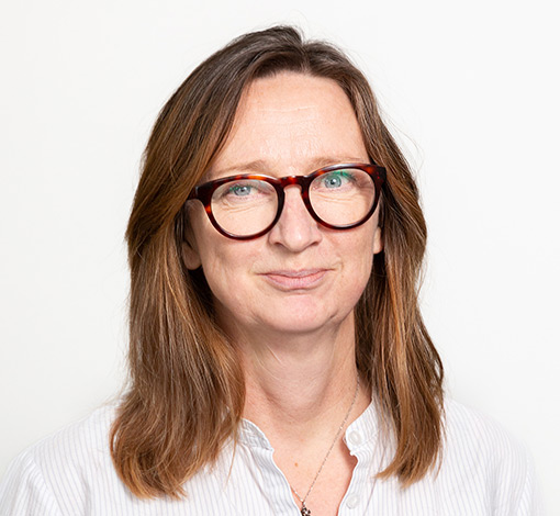 Portr�ttbild av Lisa kategoriansvarig p� Bokus.