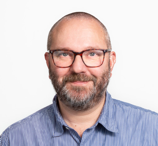 Portr�ttbild av kategoriansvarige Esbj�rn p� Bokus