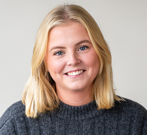 Portr�ttbild av Martina G kategoriansvarig p� Bokus.